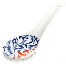 Ceramiczna łyżka do ramenu Botanica  z motywem roślinnym